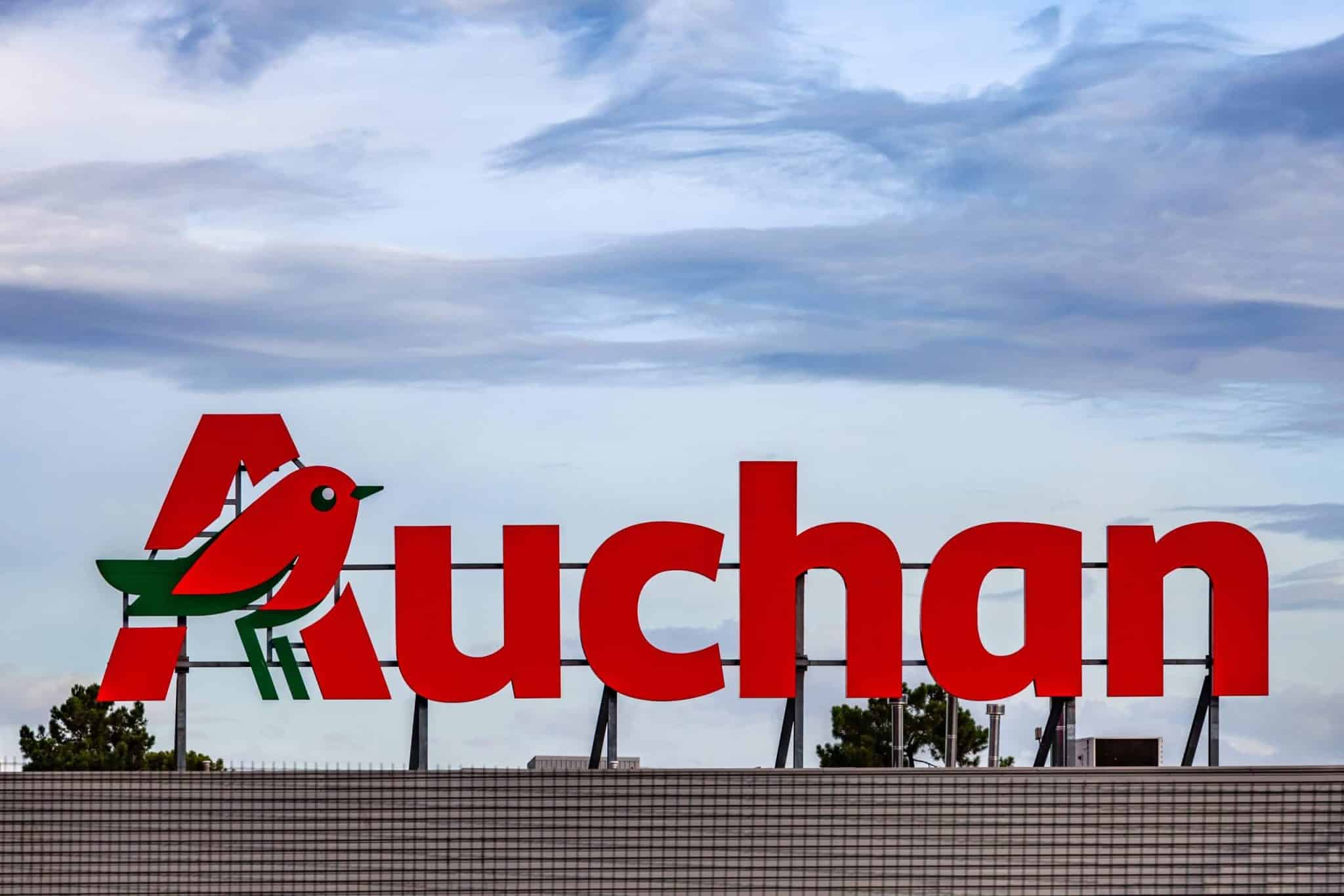 auchan voici la liste des 15 supermarchés qui vont disparaître très prochainement, les clients sont consternés
