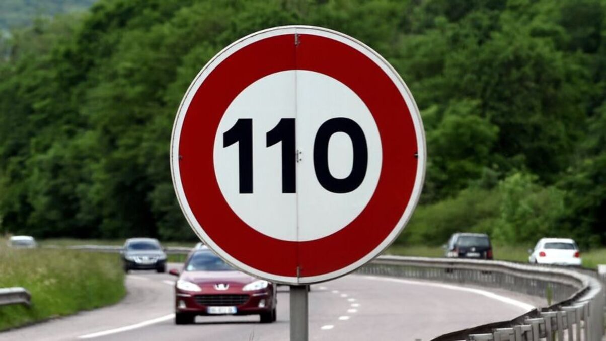 automobilistes c'est confirmé, les voitures seront désormais bridées à une vitesse maximale de 110 km h à partir de cette date, les véhicules concernés