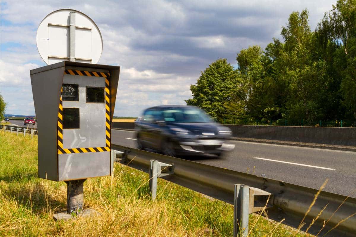 fini les amendes voici les nouvelles marges d’erreur des radars de vitesse pour fin 2025 mobiles et fixes