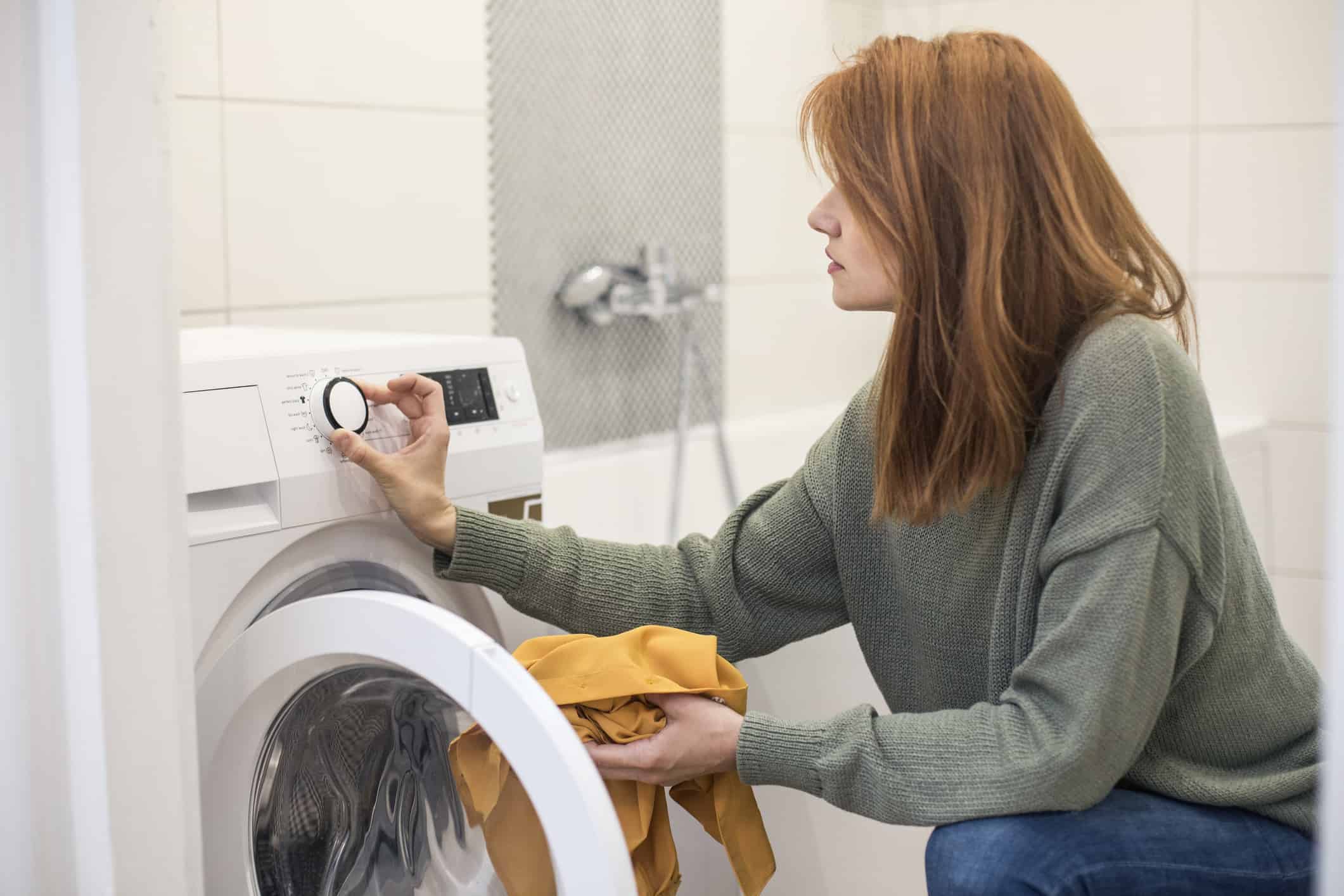 heures creuses 2025, voici la meilleure heure pour lancer votre lave linge et réduire fortement la facture