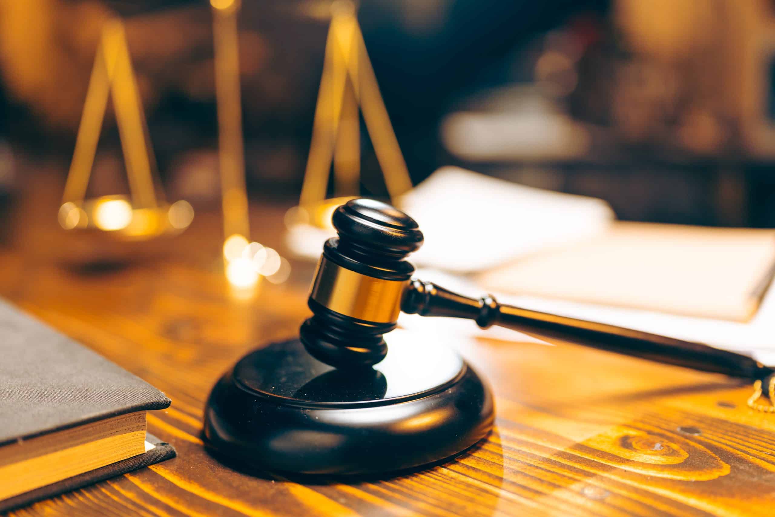 Immobilier il annule son achat au dernier moment, la justice le condamne à payer une somme astronomique à l’agence