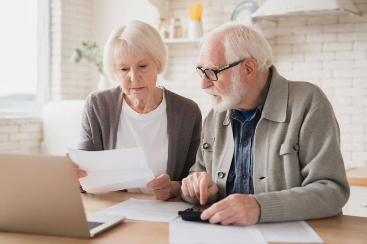 Impôts 2025 : « A la retraite, puis-je déduire de mes revenus les cotisations versées à ma mutuelle ? »