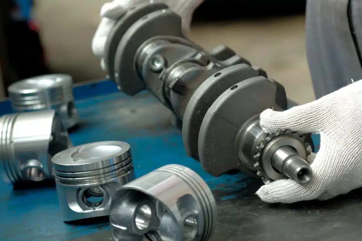 l’invention d’un moteur sans vilebrequin « très performant » par un retraité français de 81 ans