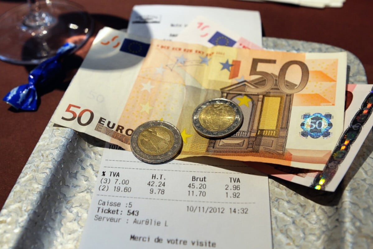 « c'est honteux » ce restaurant fait payer 2€ un supplément pas d'entrée pour des clients qui n'ont pris qu'un plat