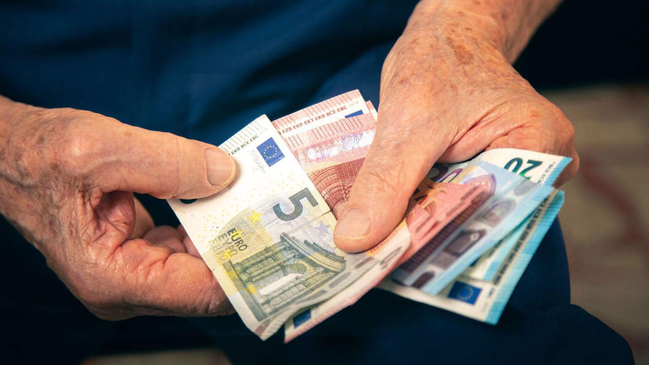 héritage j’ai plus de 80 ans, est ce que je peux faire un don à ma fille sans payer d’impôts