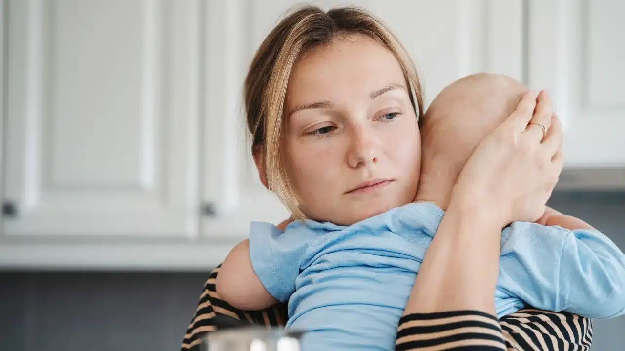 je suis obligée de changer le prénom de ma fille de 10 mois pour que les gens arrêtent de se moquer
