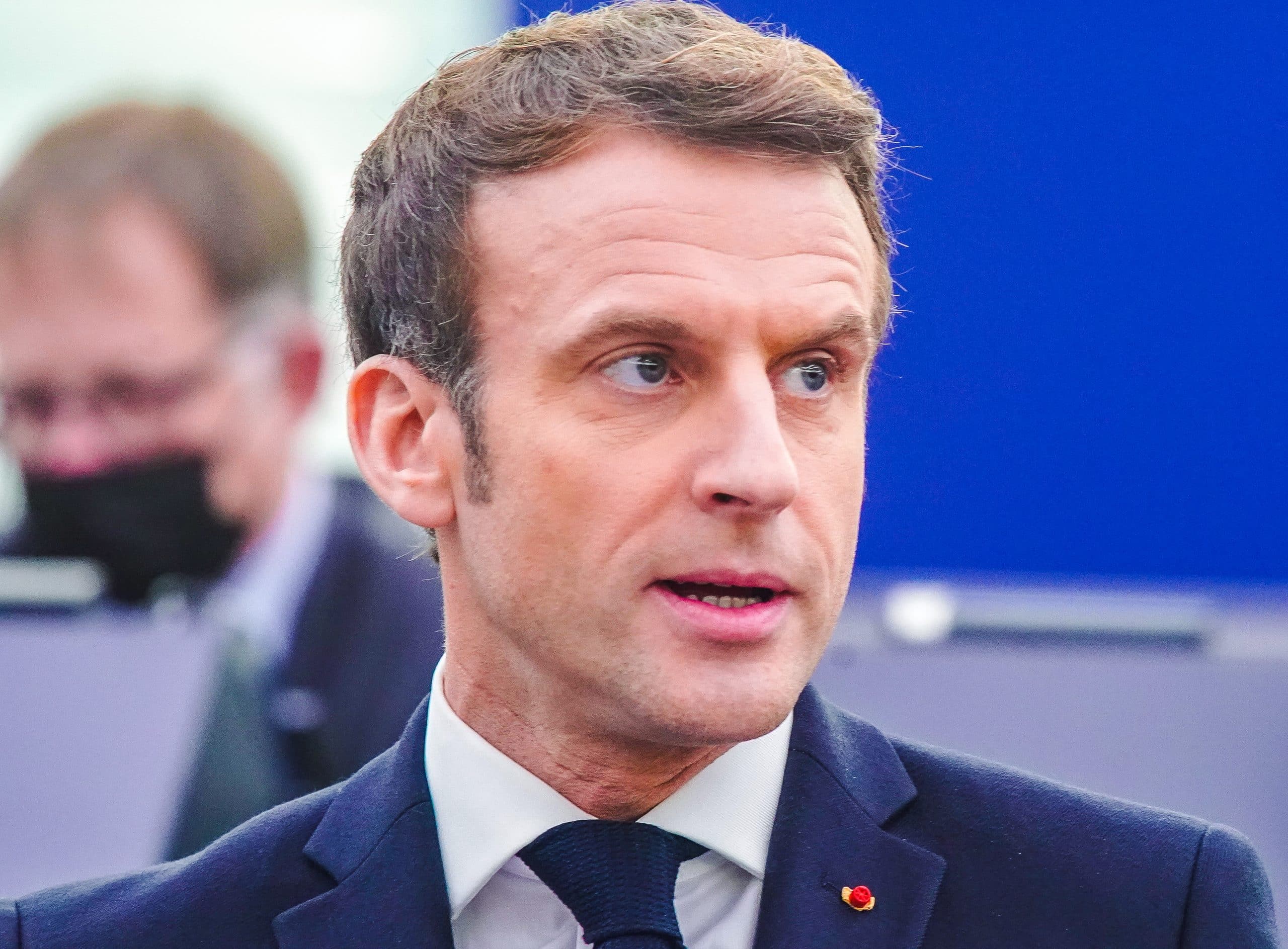 koh lanta déprogrammé sur tf1 pour l’allocution d’emmanuel macron voici ce que va annoncer le président ce mardi 13 mai 2025