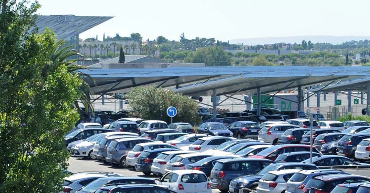 l'innovation technologique dans la conception des parkings aéroportuaires
