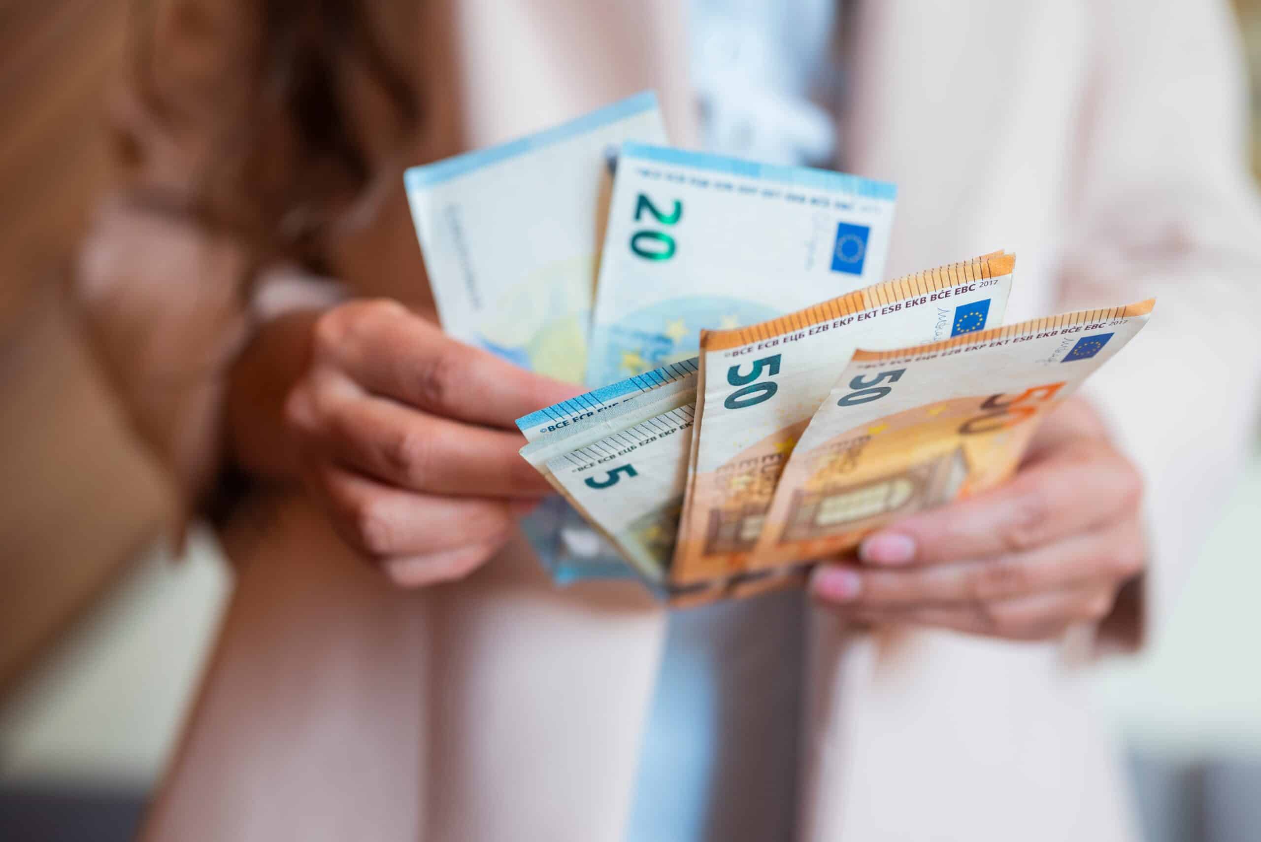 argent il est désormais strictement interdit de faire des virements entre vos comptes, les comptes concernés