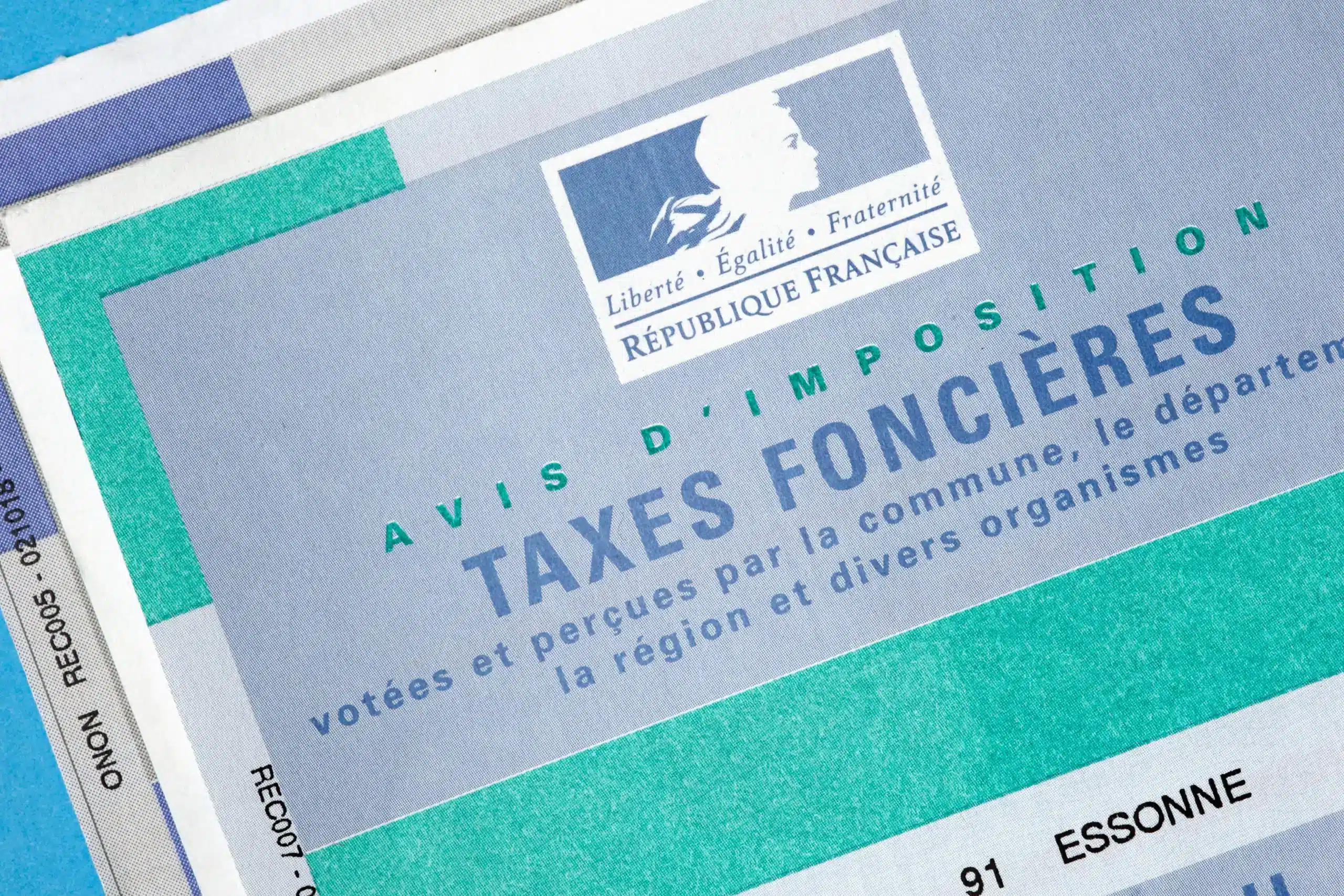 taxe foncière 2025 voici la somme à ne surtout pas dépasser pour être totalement exonéré de cet impôt pour les français de plus de 75 ans