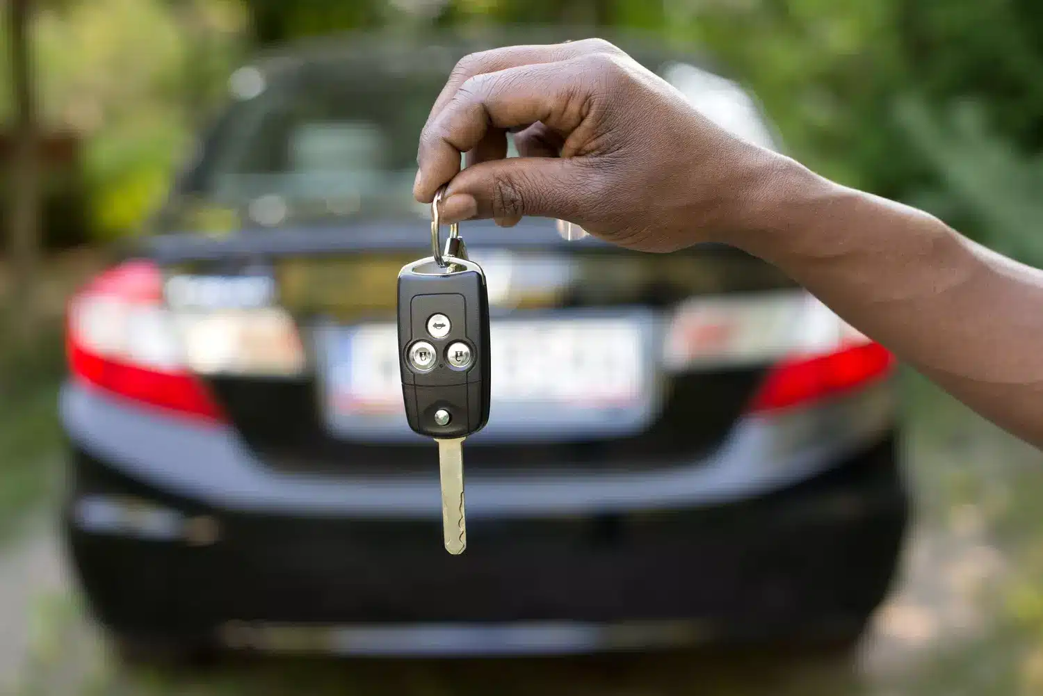 la nouvelle est tombée il est désormais strictement interdit de louer une voiture en france avec ce moyen de paiement