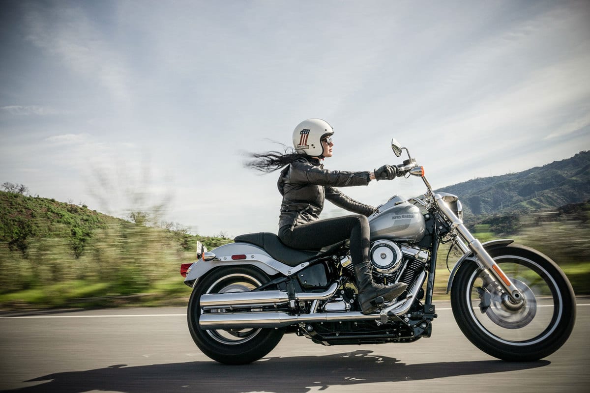 motards ce sticker méconnu peut vous sauver la vie à moto