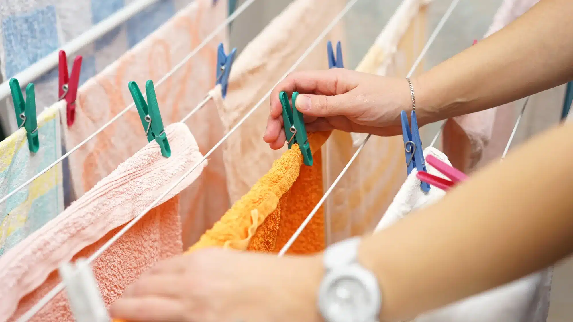 machine à laver cette astuce méconnue (et facile) permet de faire sécher le linge plus vite