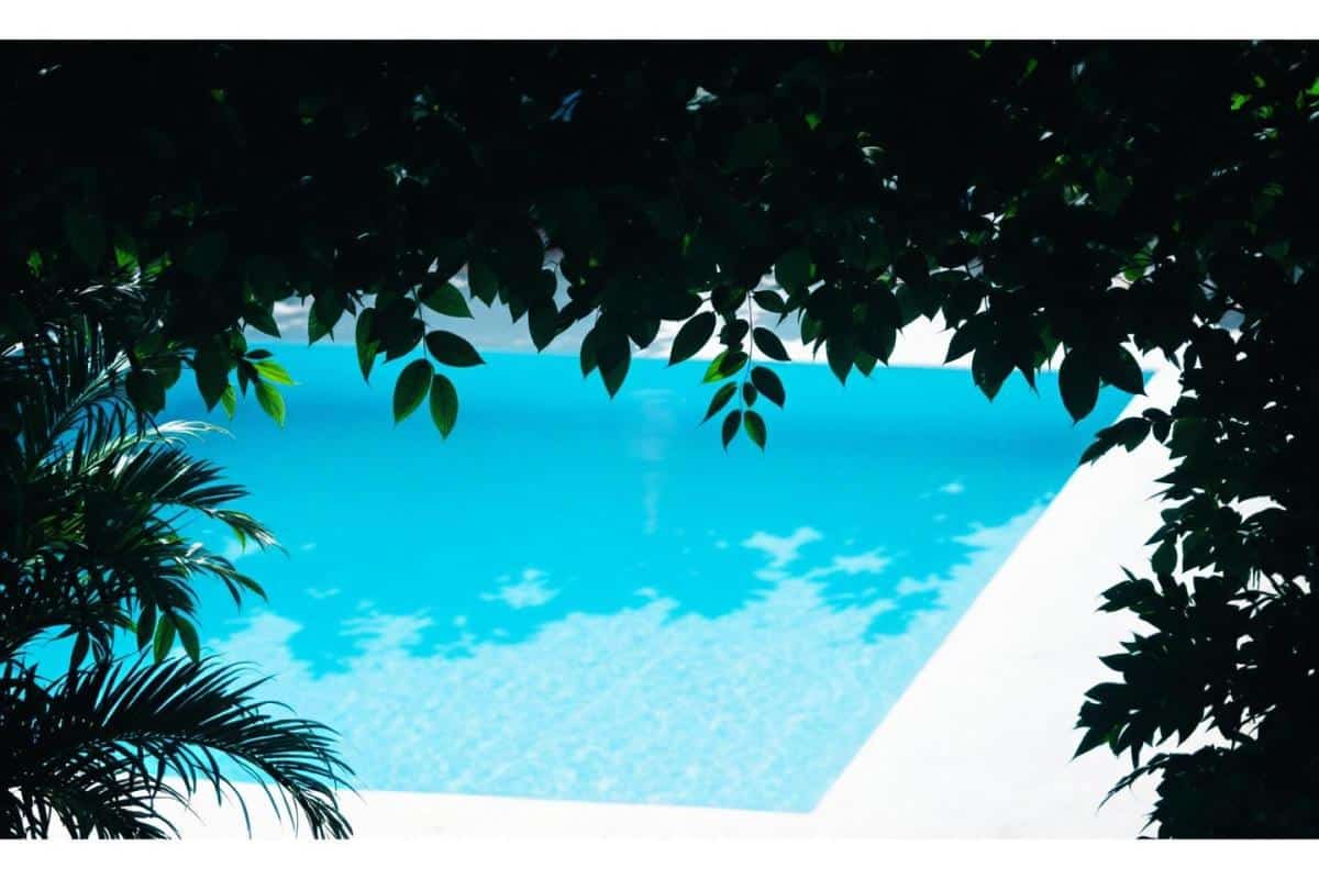 Chlore choc dans une piscine : quel dosage par par m3 ?