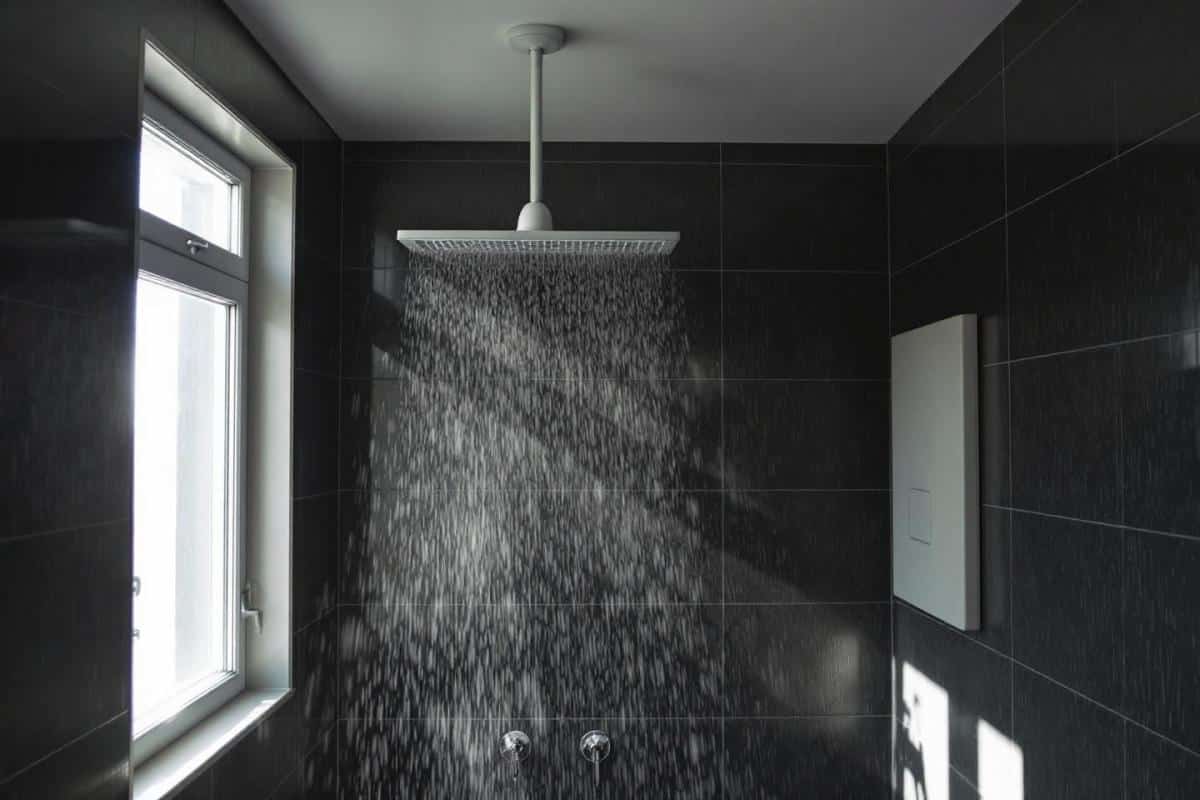 J'ai de l'humidité dans ma salle de bain malgré la vmc : que faire ?